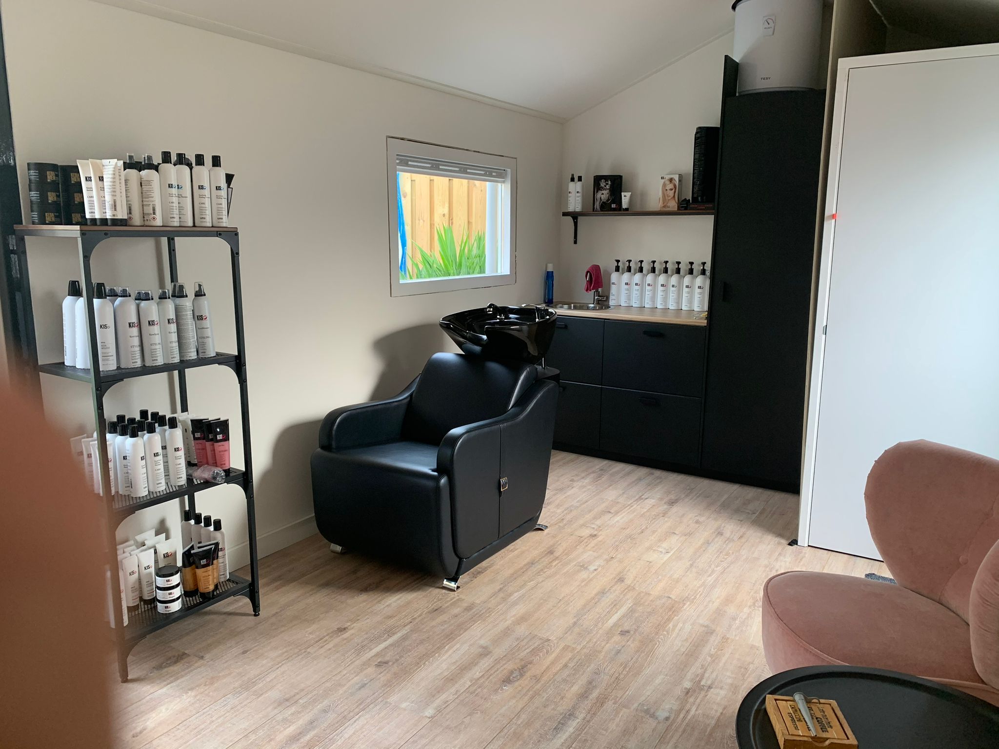 Professionele wasplaats kapsalon — Rulex Onderhoud